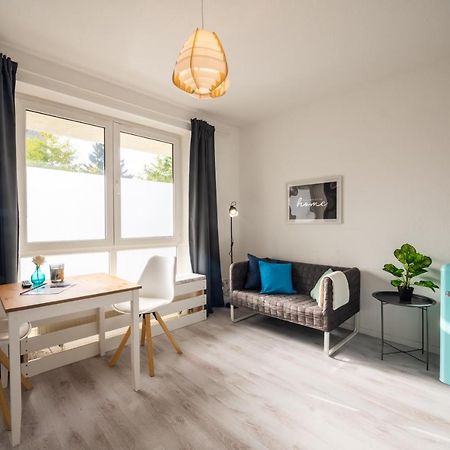 Moderne Eg-Wohnung In Sudenburg Mit Parkplatz, Top Anbindung Magdeburgo Exterior foto